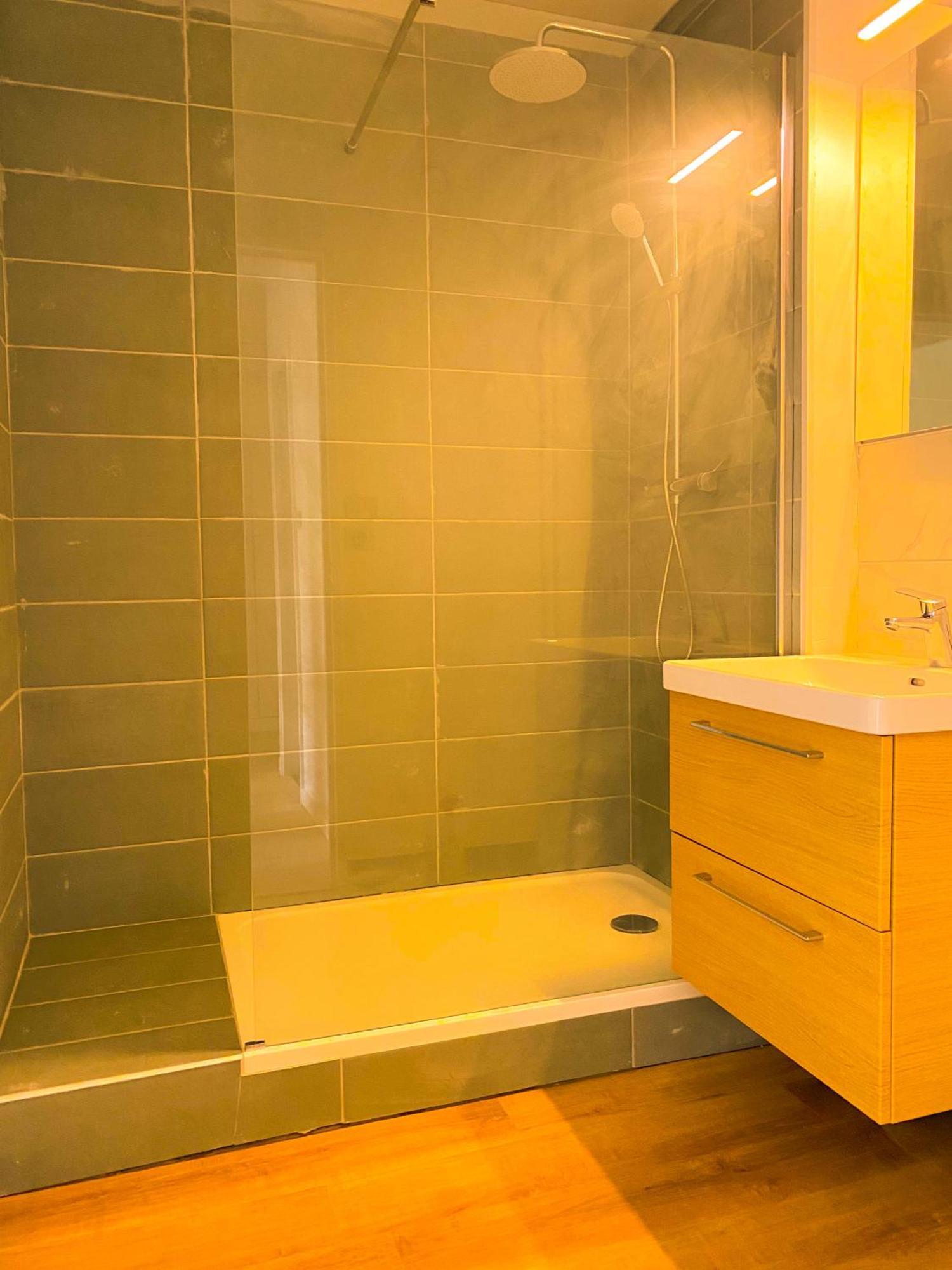 Spacieux Appartement Lumineux Брест Экстерьер фото